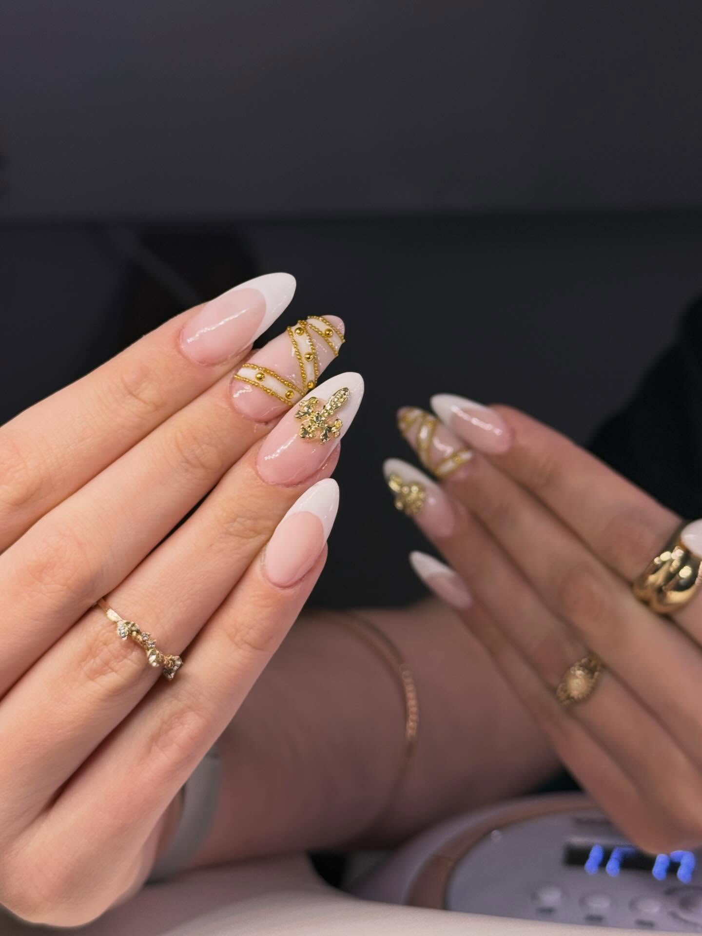 Nails by Alandra